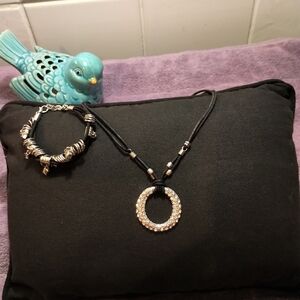 Rhinestone O necklace and matching bracelet EUC